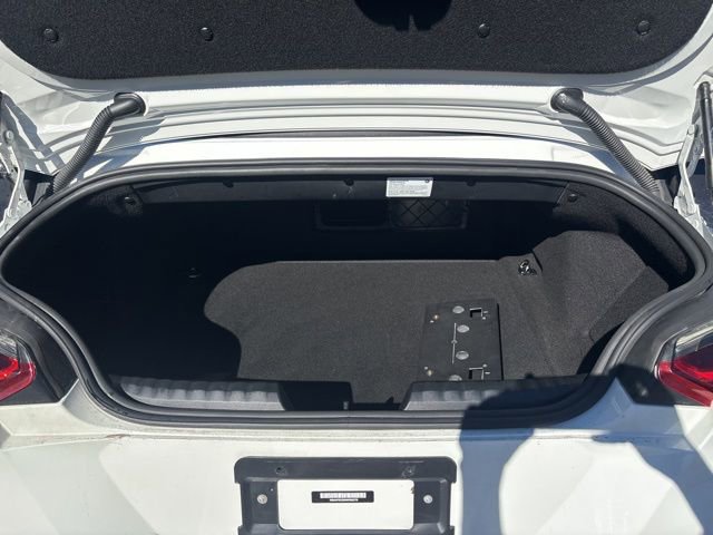 Used 2022 BMW Z4 M40i w/ Premium Package image 17