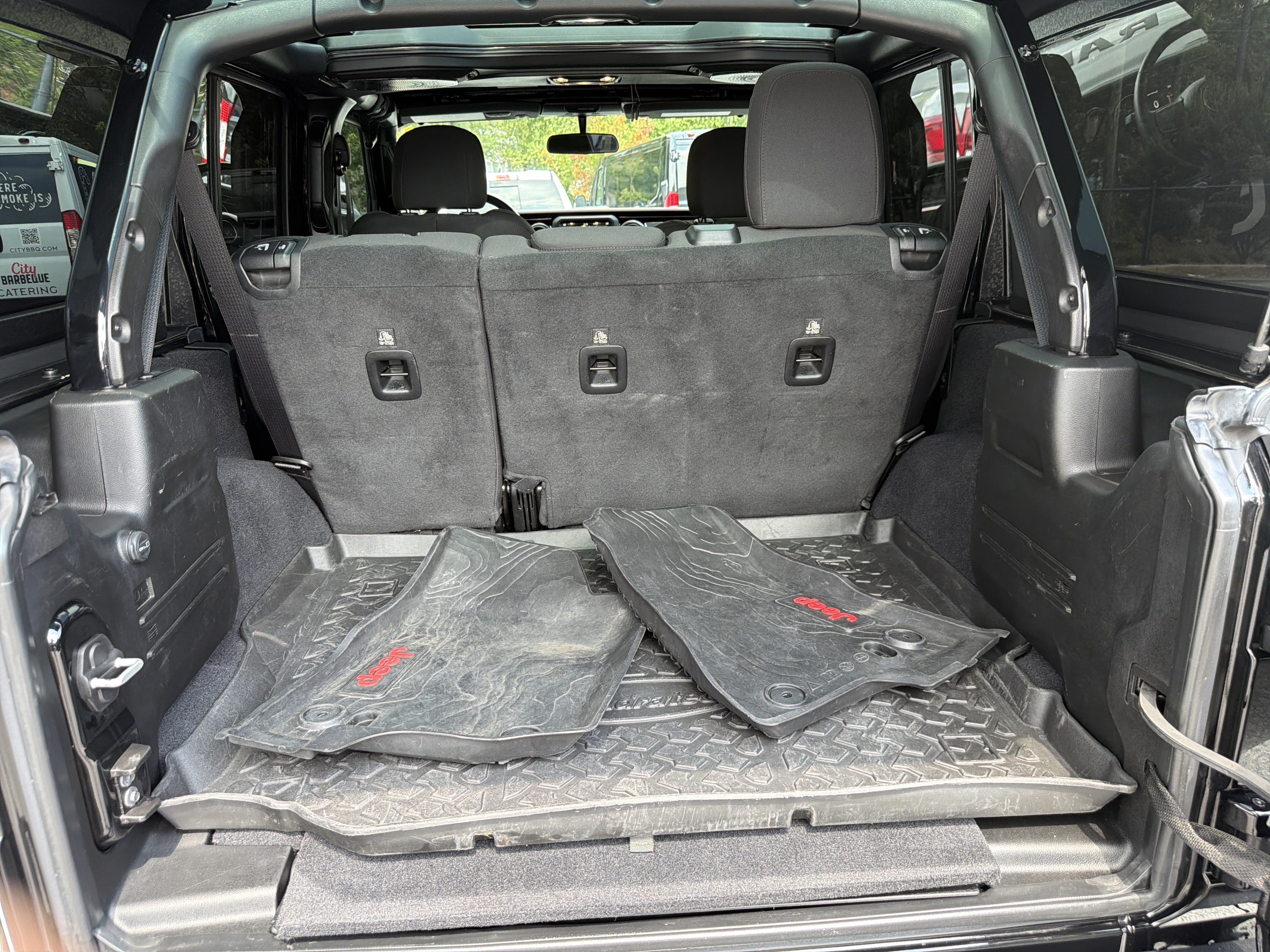Used 2020 Jeep Wrangler Unlimited Sport AWD/4WD image 23