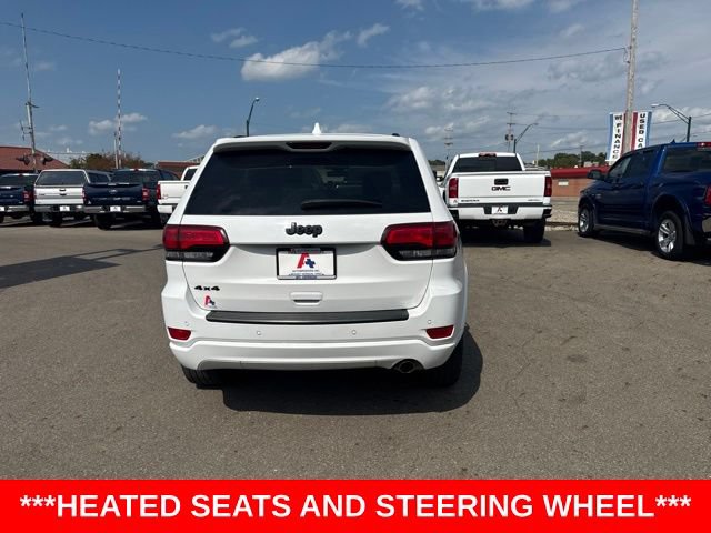 Used 2021 Jeep Grand Cherokee Laredo X AWD/4WD image 4