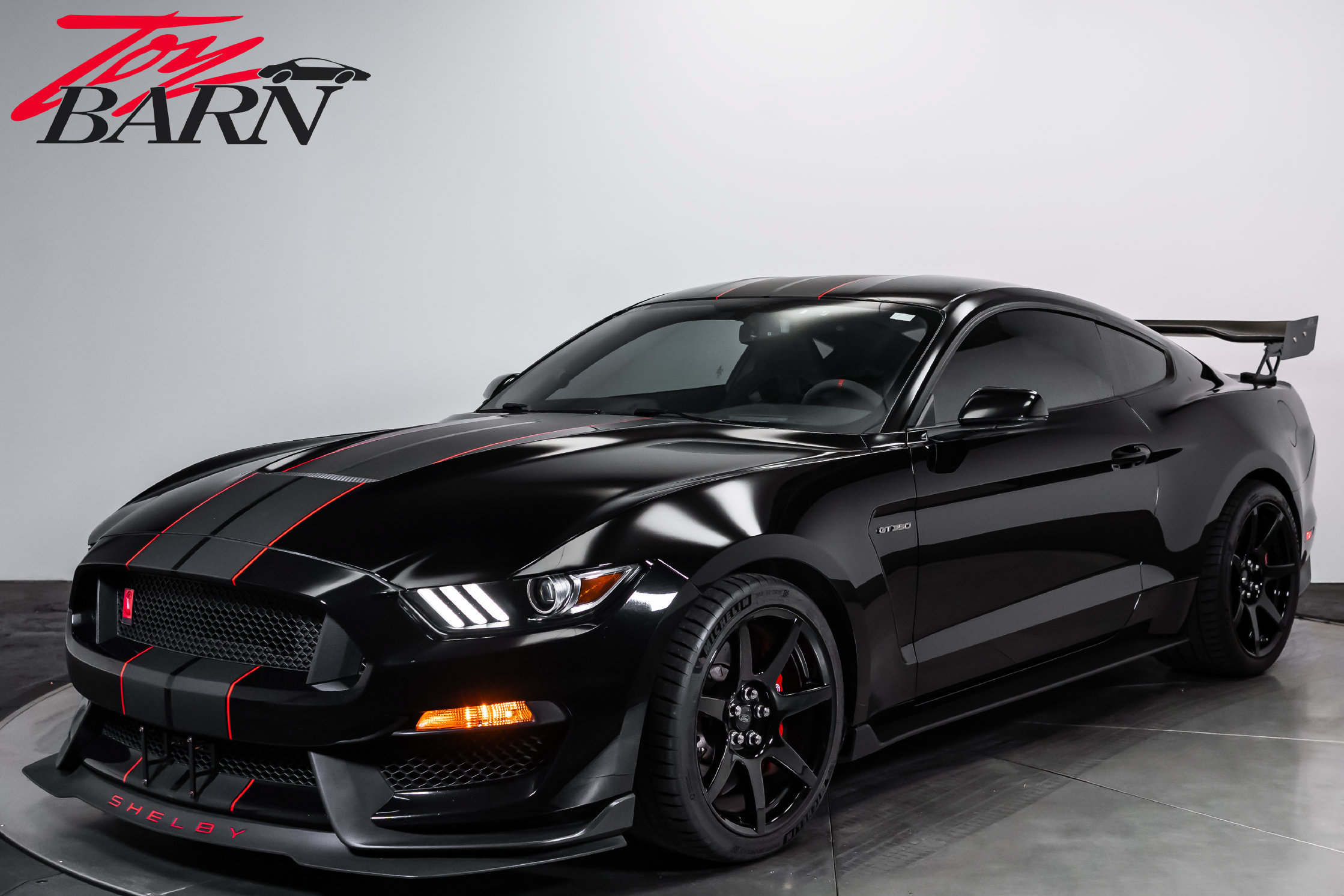 Used 2019 Ford Mustang Shelby GT350R w/ GT350R Equipment Group 920A
