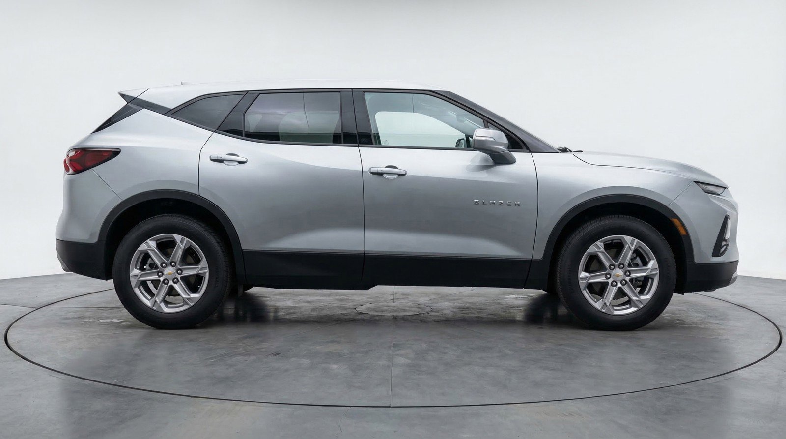 Used 2025 Chevrolet Blazer LT image 11