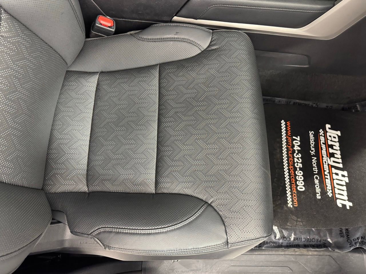 Used 2025 Toyota Tundra Limited image 30