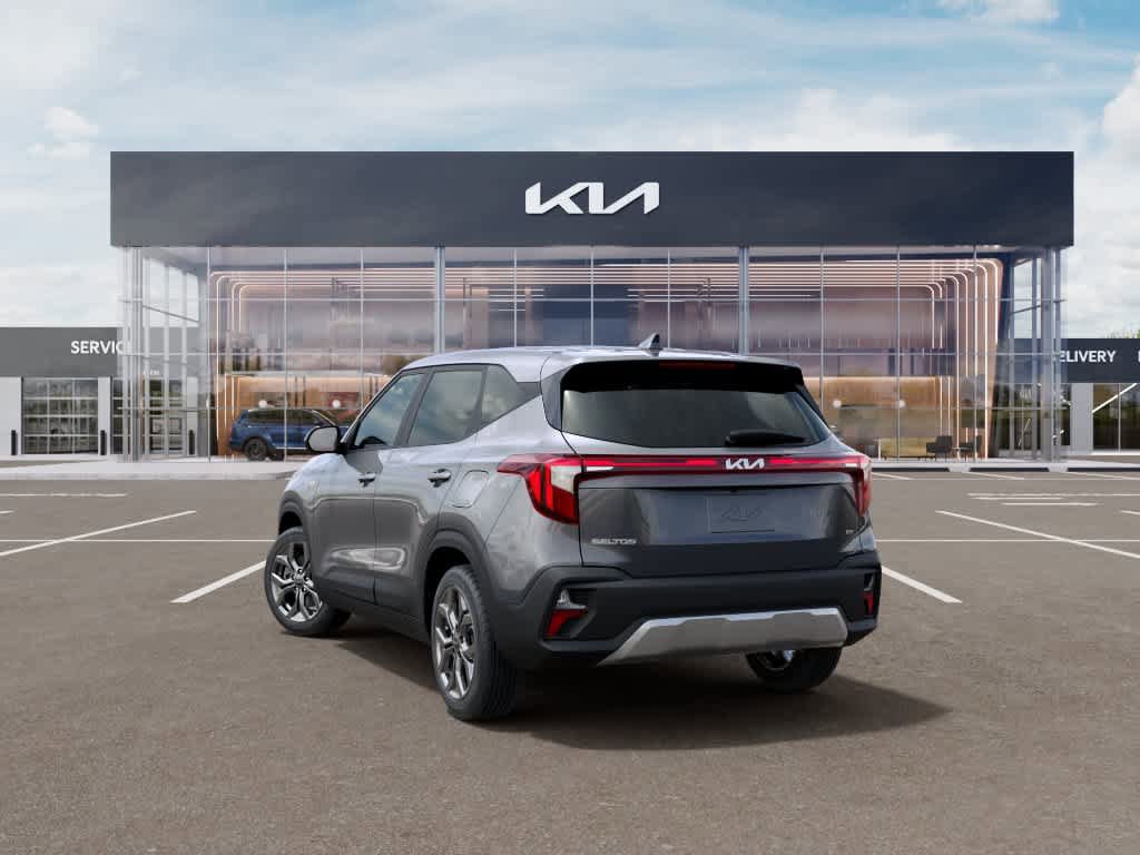 New 2026 Kia Seltos LX AWD/4WD image 4