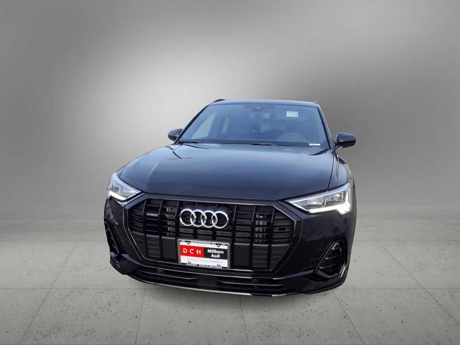 New 2025 Audi Q3 2.0T Premium image 3