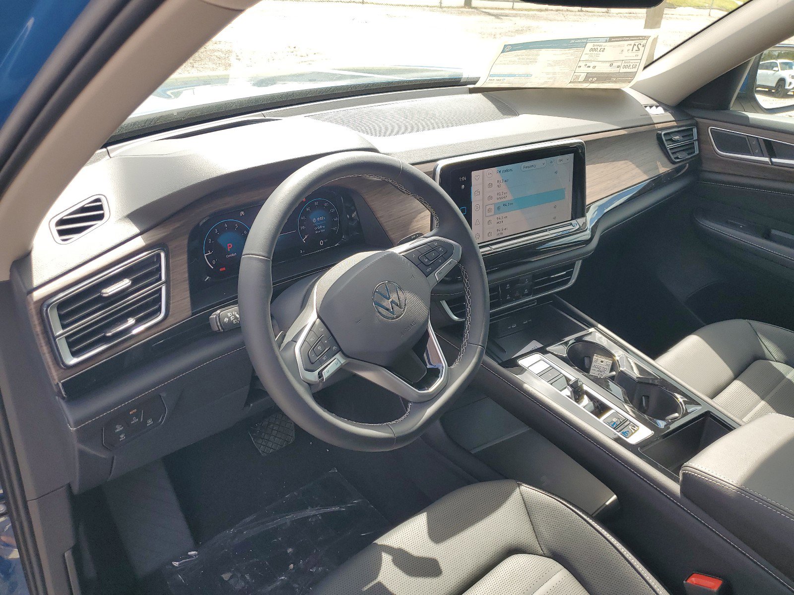 New 2025 Volkswagen Atlas SEL image 22