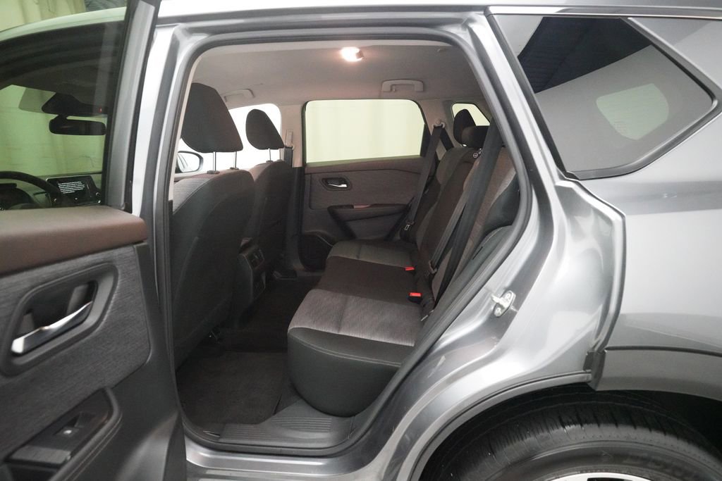 Certified 2023 Nissan Rogue SV AWD/4WD image 15