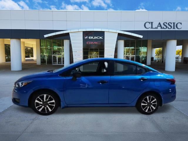 Used 2024 Nissan Versa S w/ S Plus Package image 4