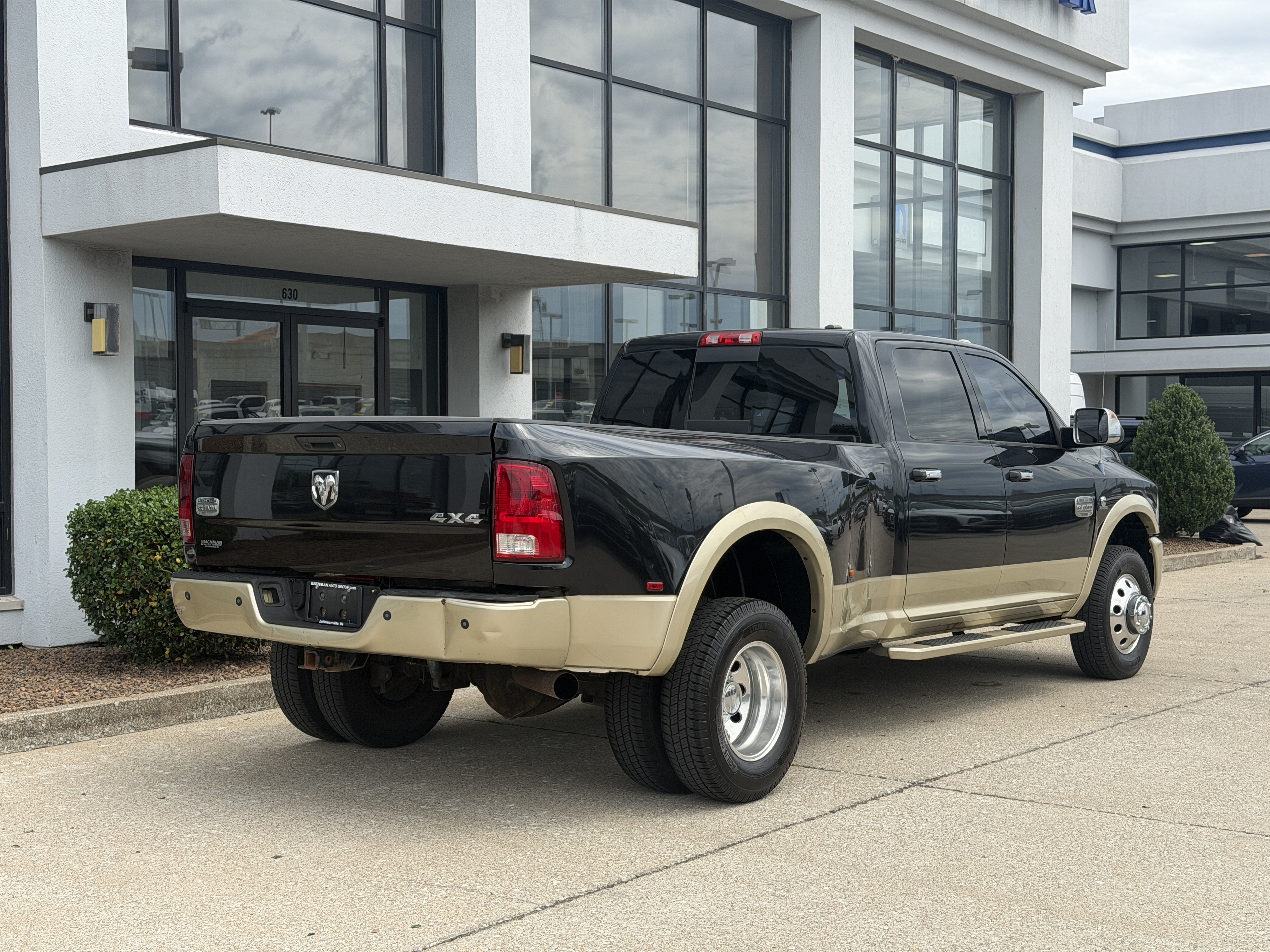 Used 2011 RAM 3500 Laramie Longhorn w/ Protection Group AWD/4WD image 4