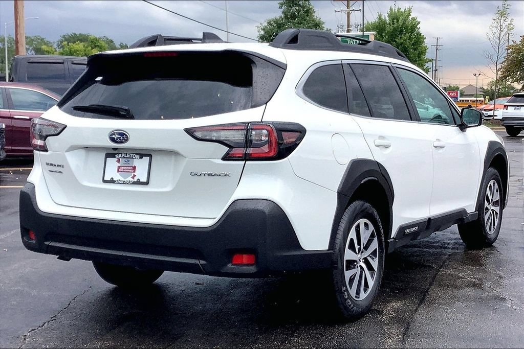 Certified 2024 Subaru Outback Premium AWD/4WD image 16