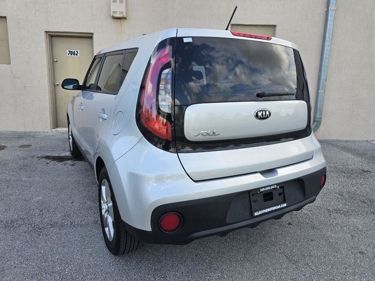 Used 2018 Kia Soul FWD image 8