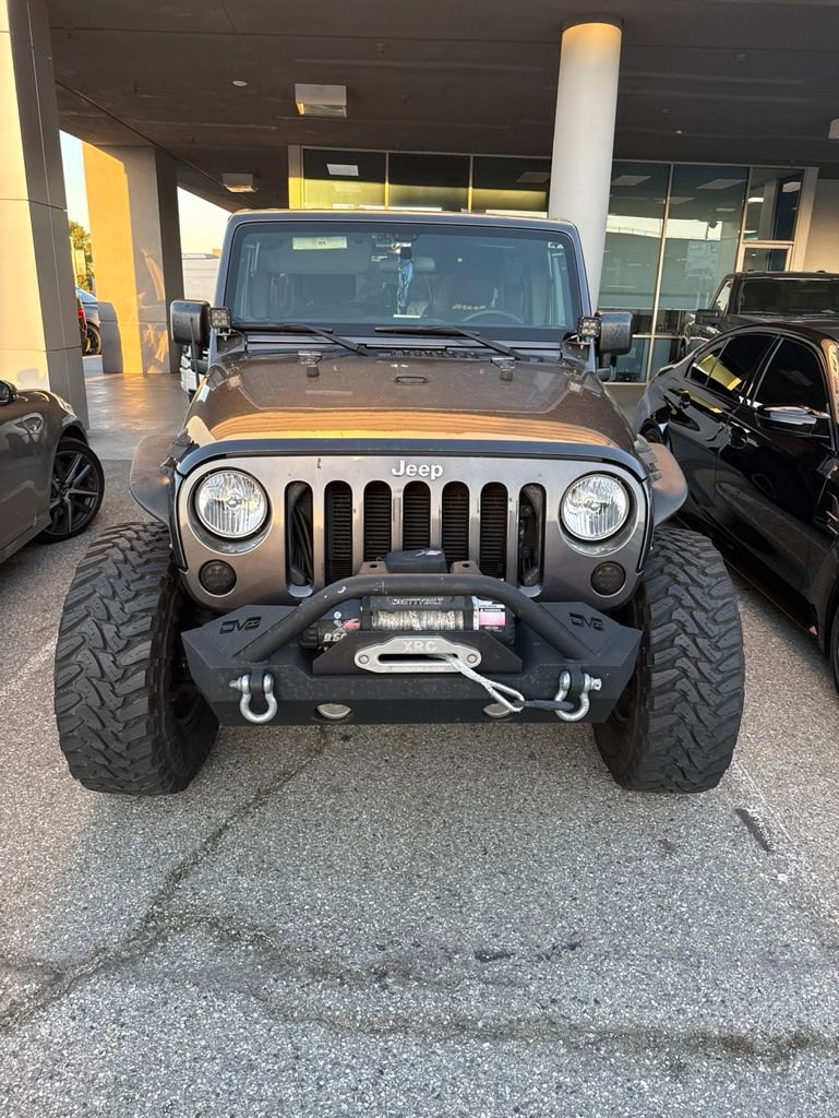 Used 2016 Jeep Wrangler Unlimited Sport AWD/4WD image 3