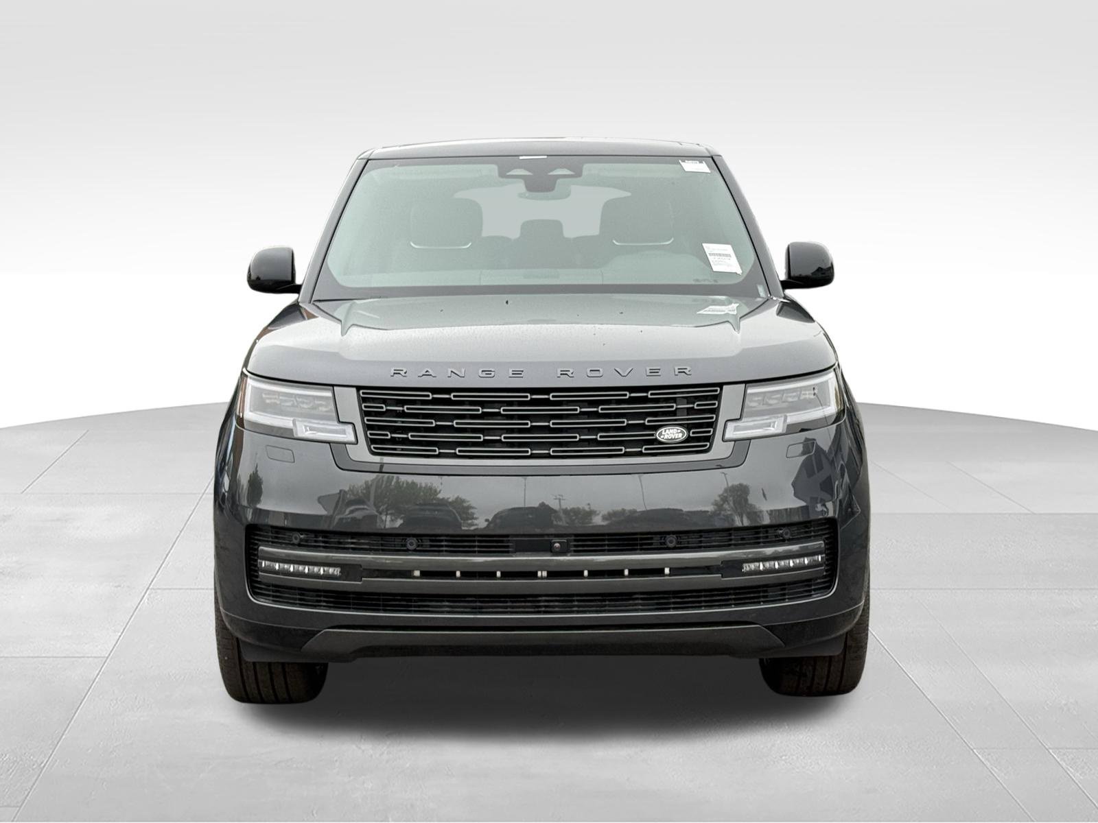 New 2026 Land Rover Range Rover Long Wheelbase SE AWD/4WD image 9