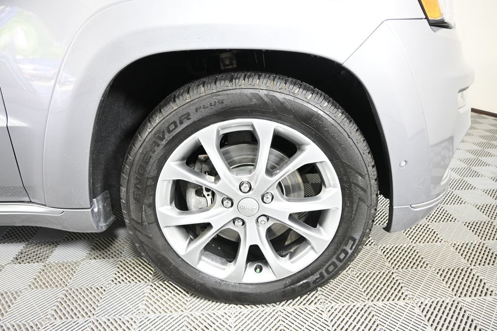 Used 2021 Jeep Grand Cherokee Summit AWD/4WD image 13