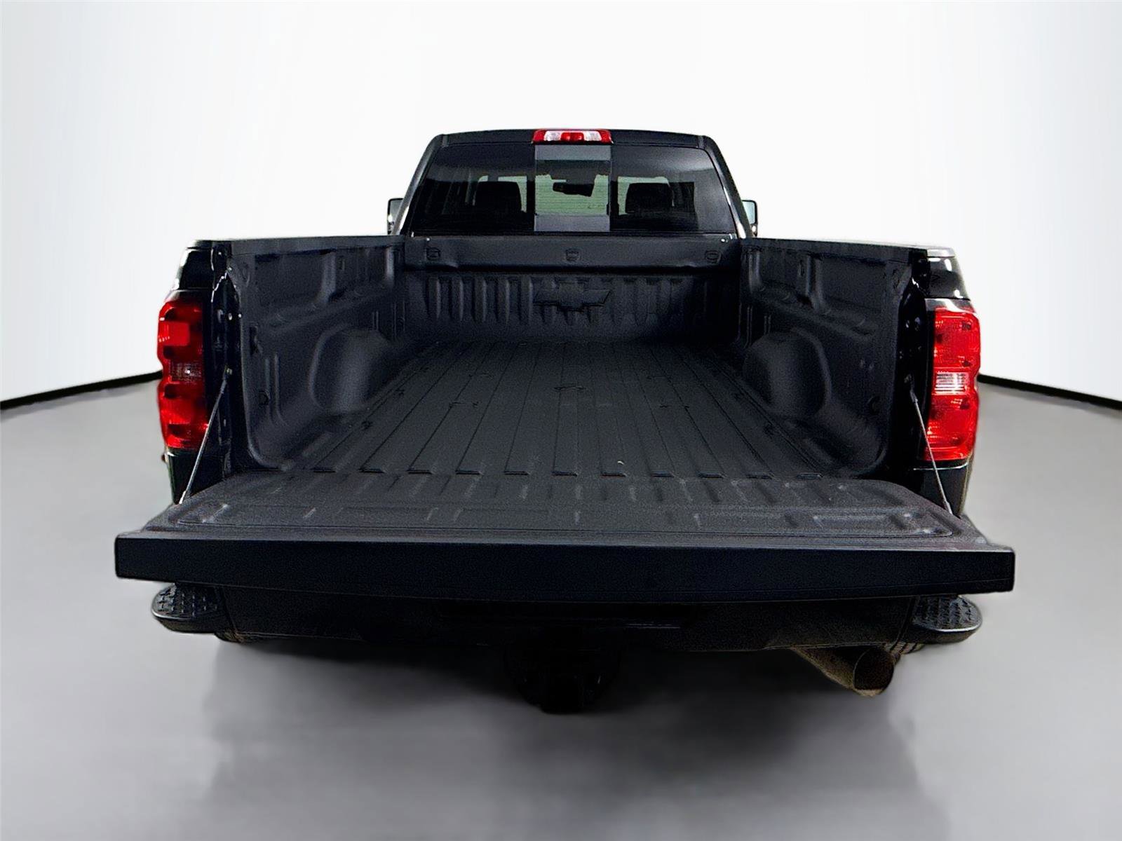 Used 2017 Chevrolet Silverado 3500 High Country w/ Duramax Plus Package AWD/4WD image 28
