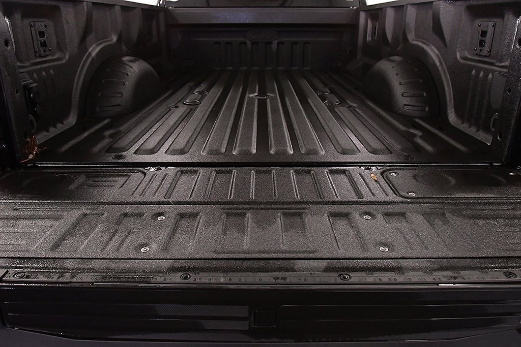 Used 2025 Ford F350 Platinum image 12