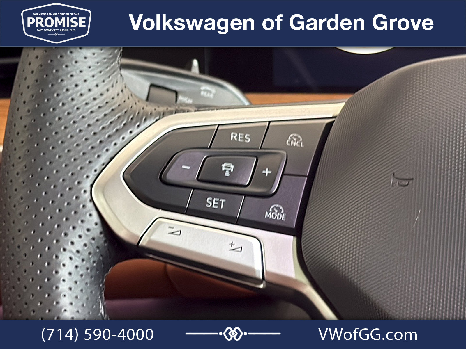 New 2026 Volkswagen Tiguan SEL R-Line AWD/4WD image 16