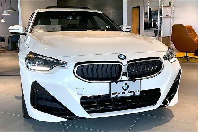 New 2026 BMW 230i Coupe w/ M Sport Package RWD image 2