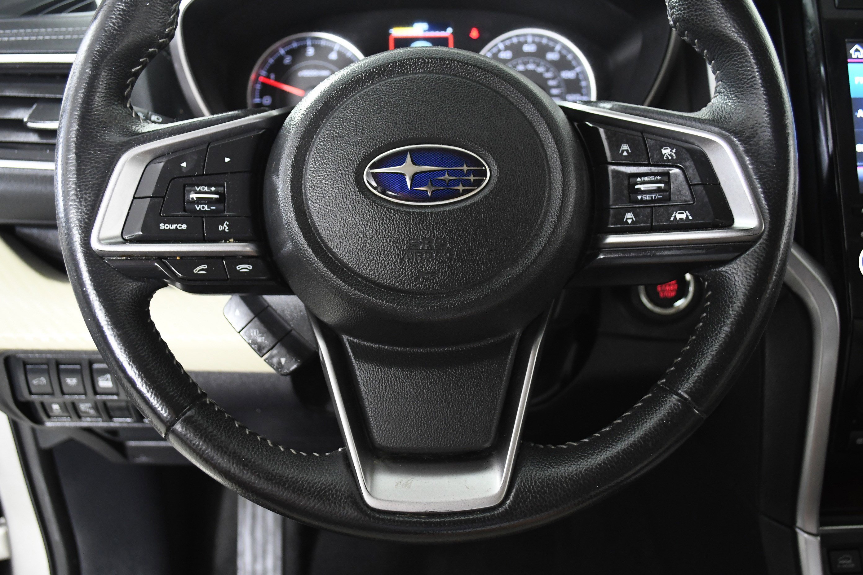 Used 2020 Subaru Ascent Premium w/ Convenience Package image 10