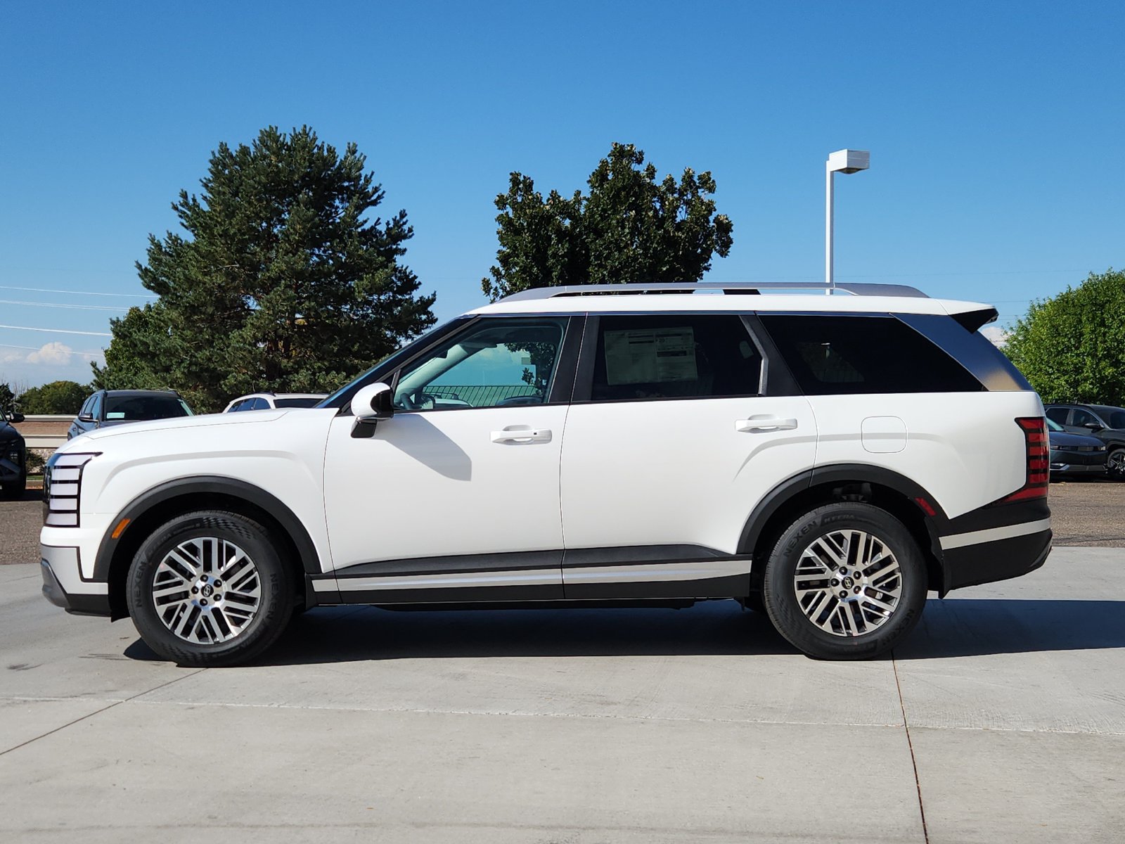 New 2027 Hyundai Palisade SEL AWD/4WD image 2