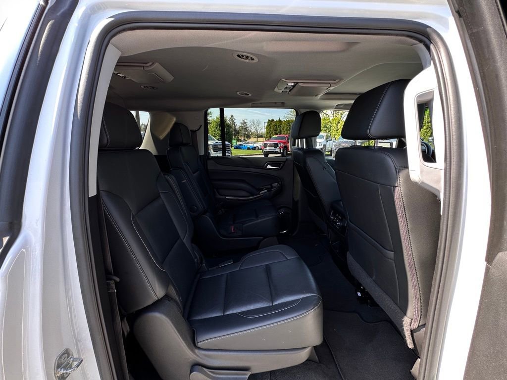 Used 2020 GMC Yukon XL SLT w/ Open Road Package AWD/4WD image 17
