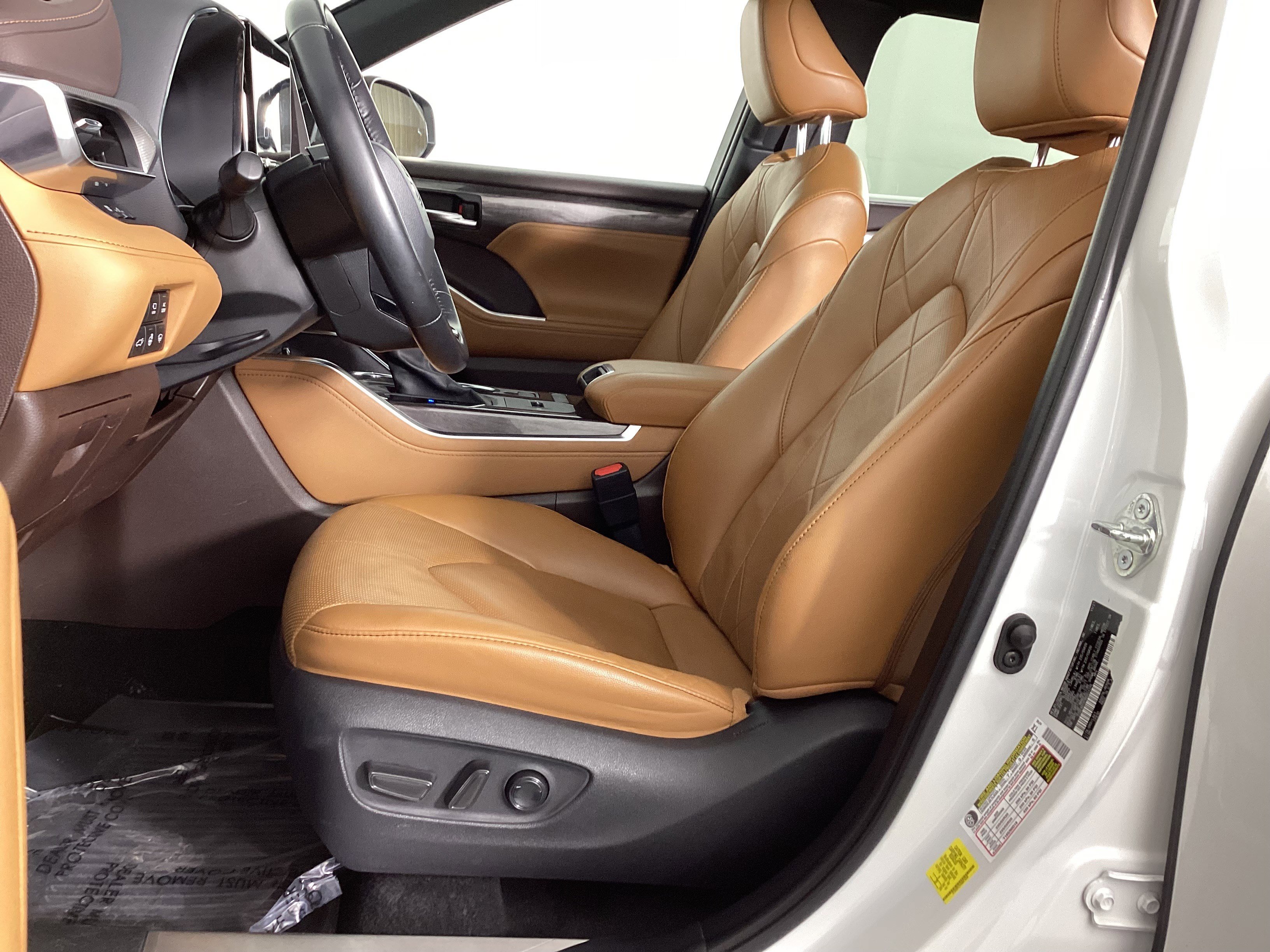 Used 2022 Toyota Highlander Platinum image 30