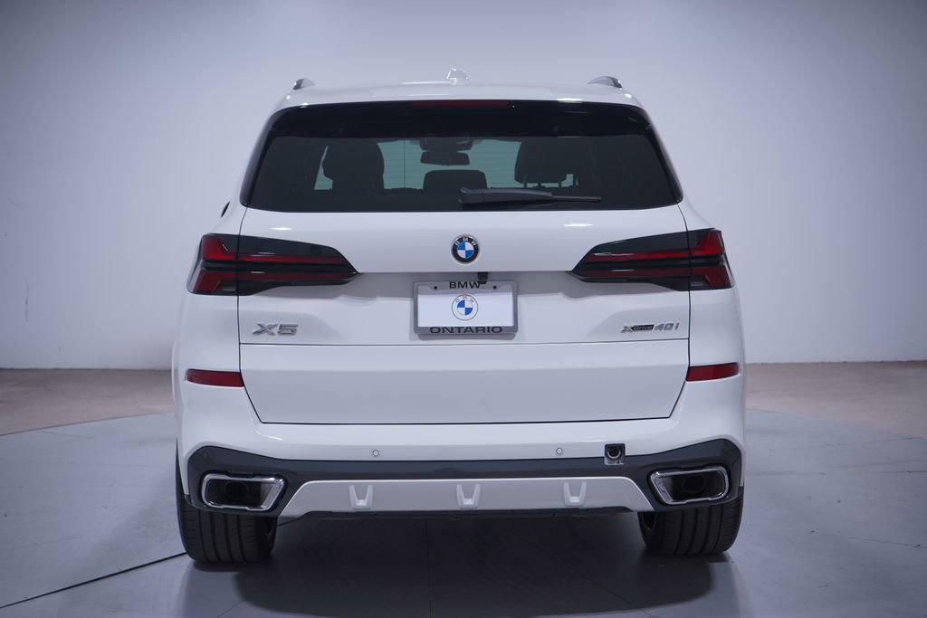 Used 2026 BMW X5 xDrive40i w/ M Sport Package image 5