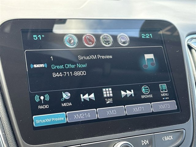 Used 2017 Chevrolet Malibu LT image 13