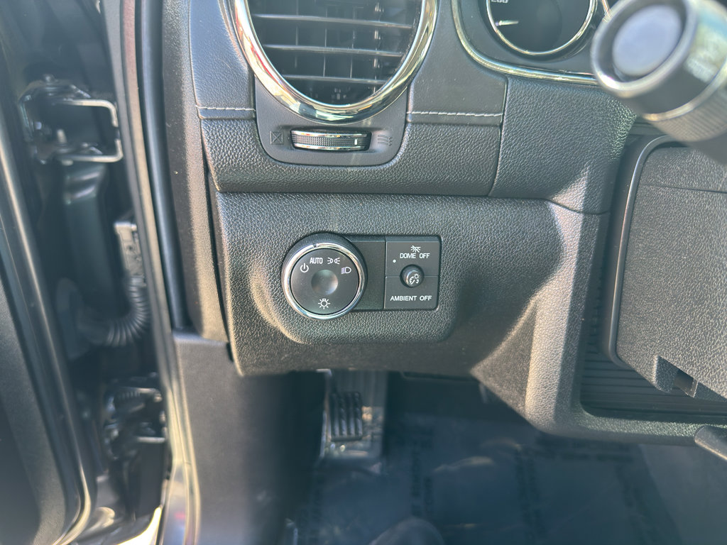 Used 2014 Buick Enclave Leather AWD/4WD image 21