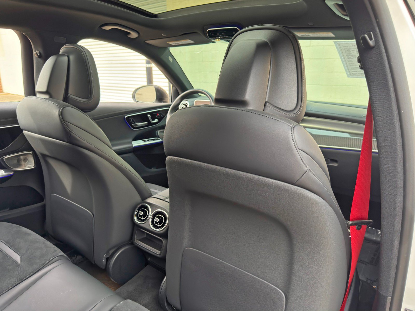 Used 2025 Mercedes-Benz GLC 63 AMG S image 43