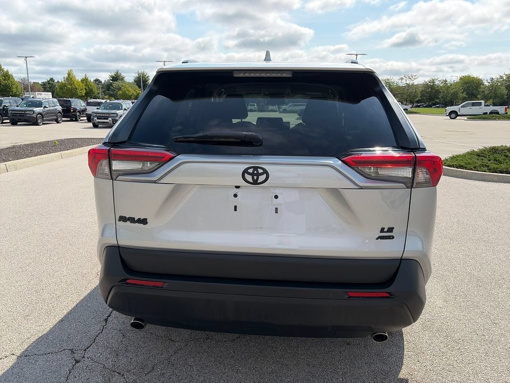 Used 2020 Toyota RAV4 LE w/ All Weather Liner Package AWD/4WD image 6