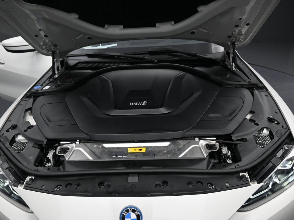 Used 2022 BMW i4 eDrive40 w/ Premium Package image 39