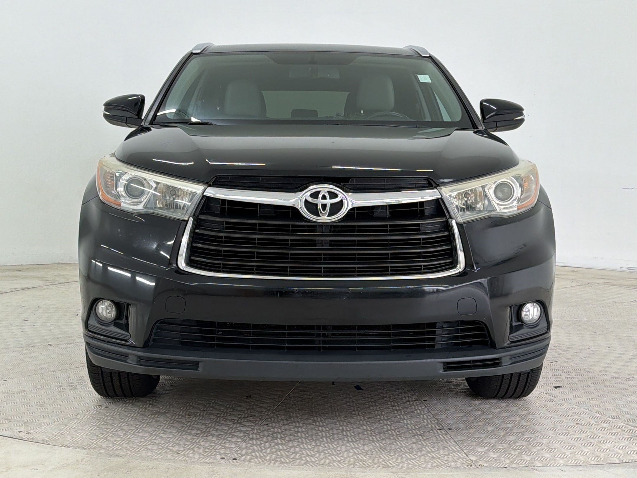 Used 2016 Toyota Highlander XLE AWD/4WD image 6