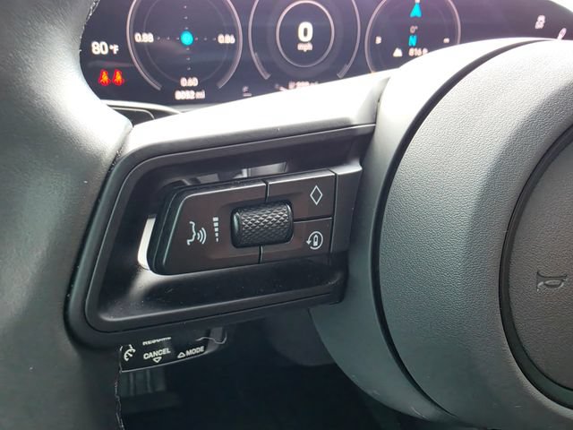 Used 2021 Porsche Taycan RWD image 39
