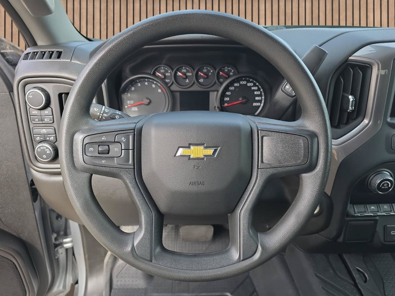 Used 2023 Chevrolet Silverado 1500 Custom AWD/4WD image 16