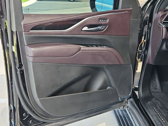 Used 2023 Cadillac Escalade Premium Luxury Platinum image 24