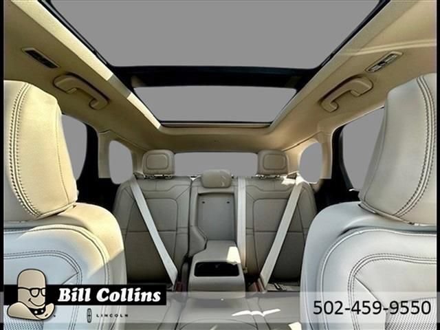 New 2024 Lincoln Corsair Grand Touring w/ Rear Removable Package Tray AWD/4WD image 26