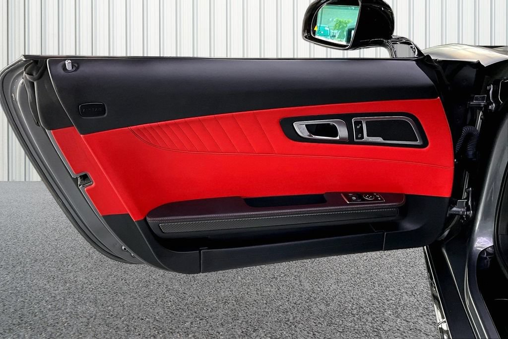 Used 2019 Mercedes-Benz AMG GT C image 19