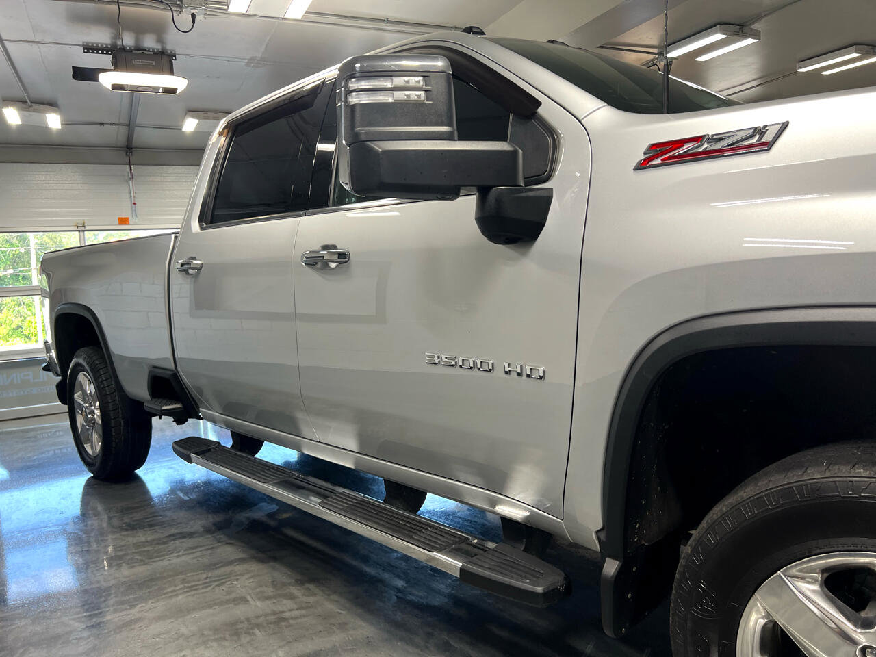 Used 2022 Chevrolet Silverado 3500 LTZ image 10