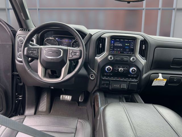 Used 2023 GMC Sierra 3500 Denali w/ Technology Package image 14
