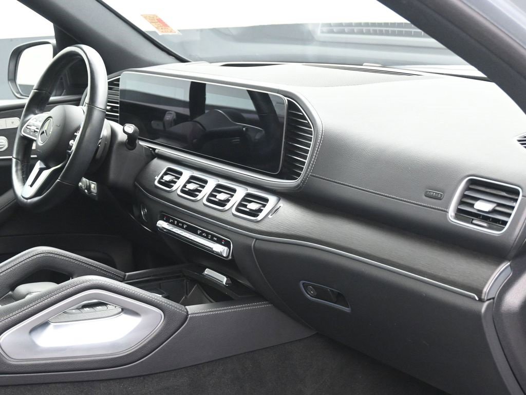 Used 2022 Mercedes-Benz GLS 450 4MATIC image 6
