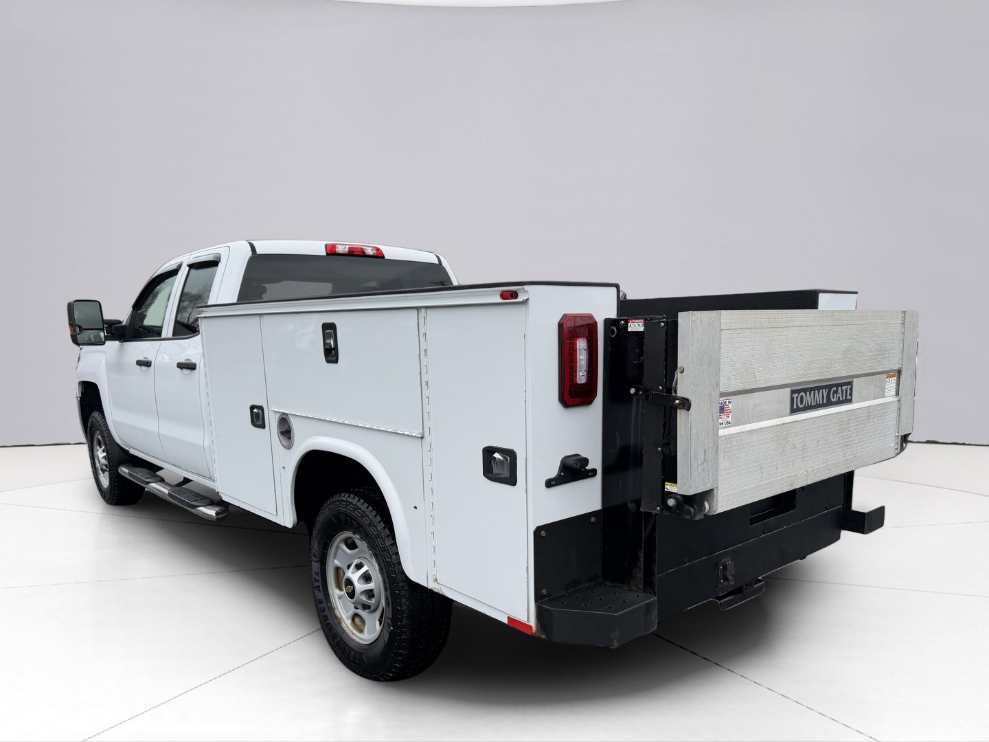 Used 2019 Chevrolet Silverado 2500 W/T w/ WT Convenience Package image 6