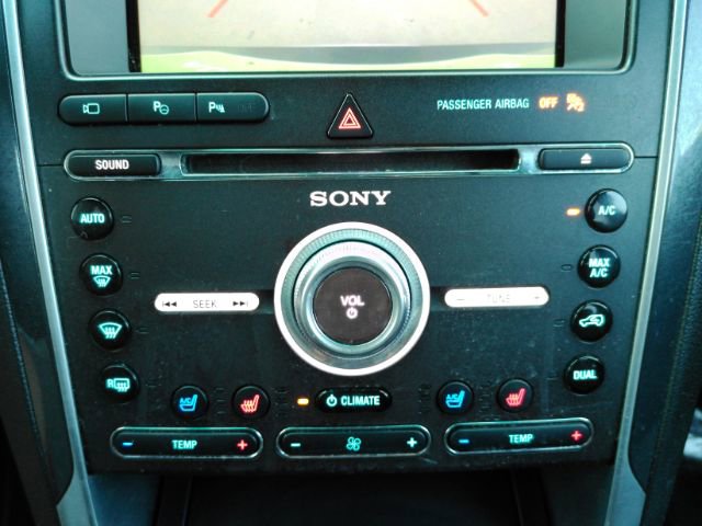 Used 2016 Ford Explorer Limited w/ Equipment Group 303A image 45