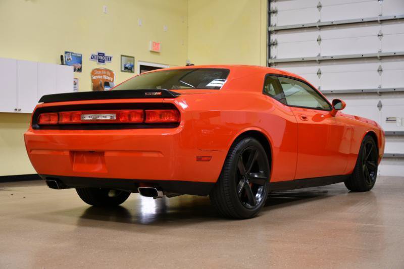 Used 2010 Dodge Challenger SRT8 w/ SRT Option Group II RWD image 21
