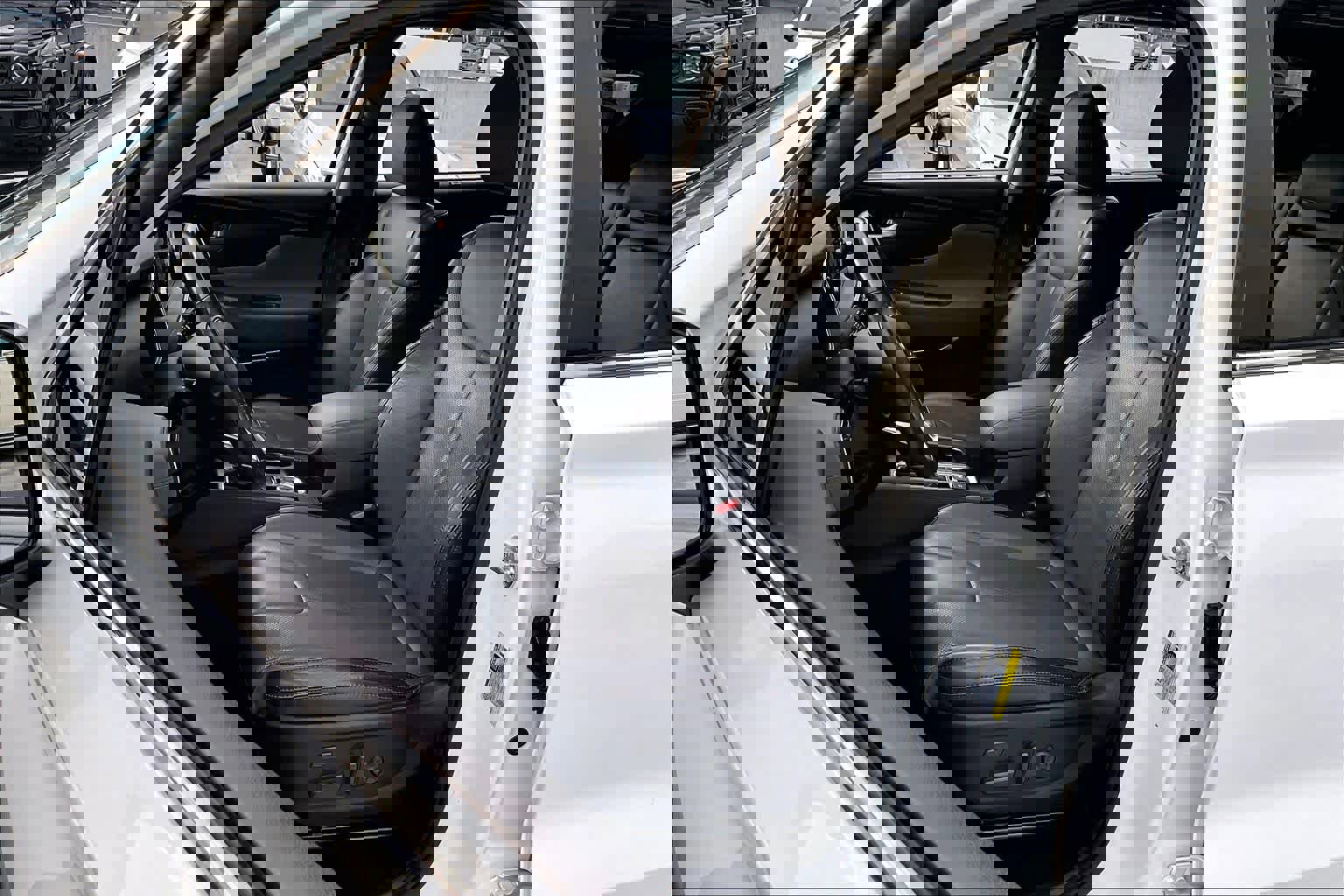 Used 2020 Hyundai Santa Fe Limited image 8