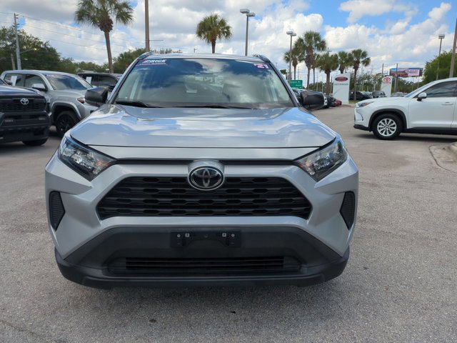 Used 2021 Toyota RAV4 LE FWD video 2