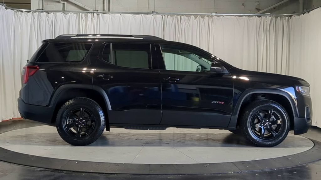 Used 2023 GMC Acadia AT4 AWD/4WD image 9