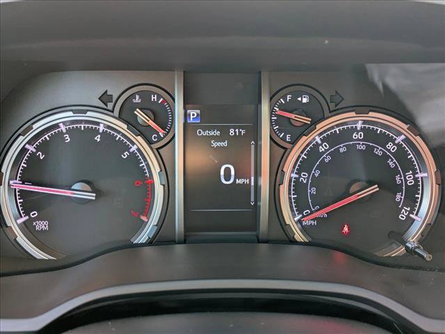 Used 2022 Toyota 4Runner TRD Off-Road Premium AWD/4WD image 11
