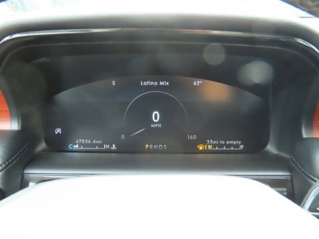 Certified 2022 Lincoln Nautilus Reserve w/ Luxury Package image 28