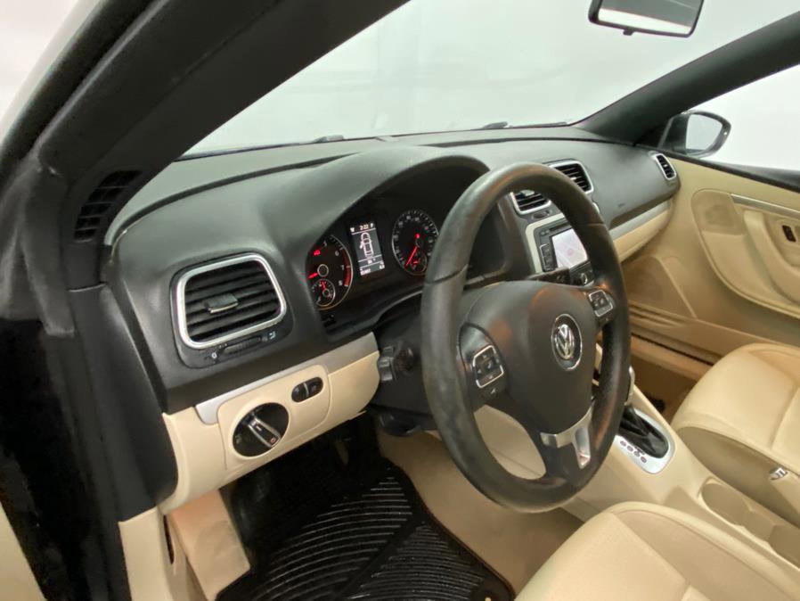 Used 2016 Volkswagen Eos Komfort image 42