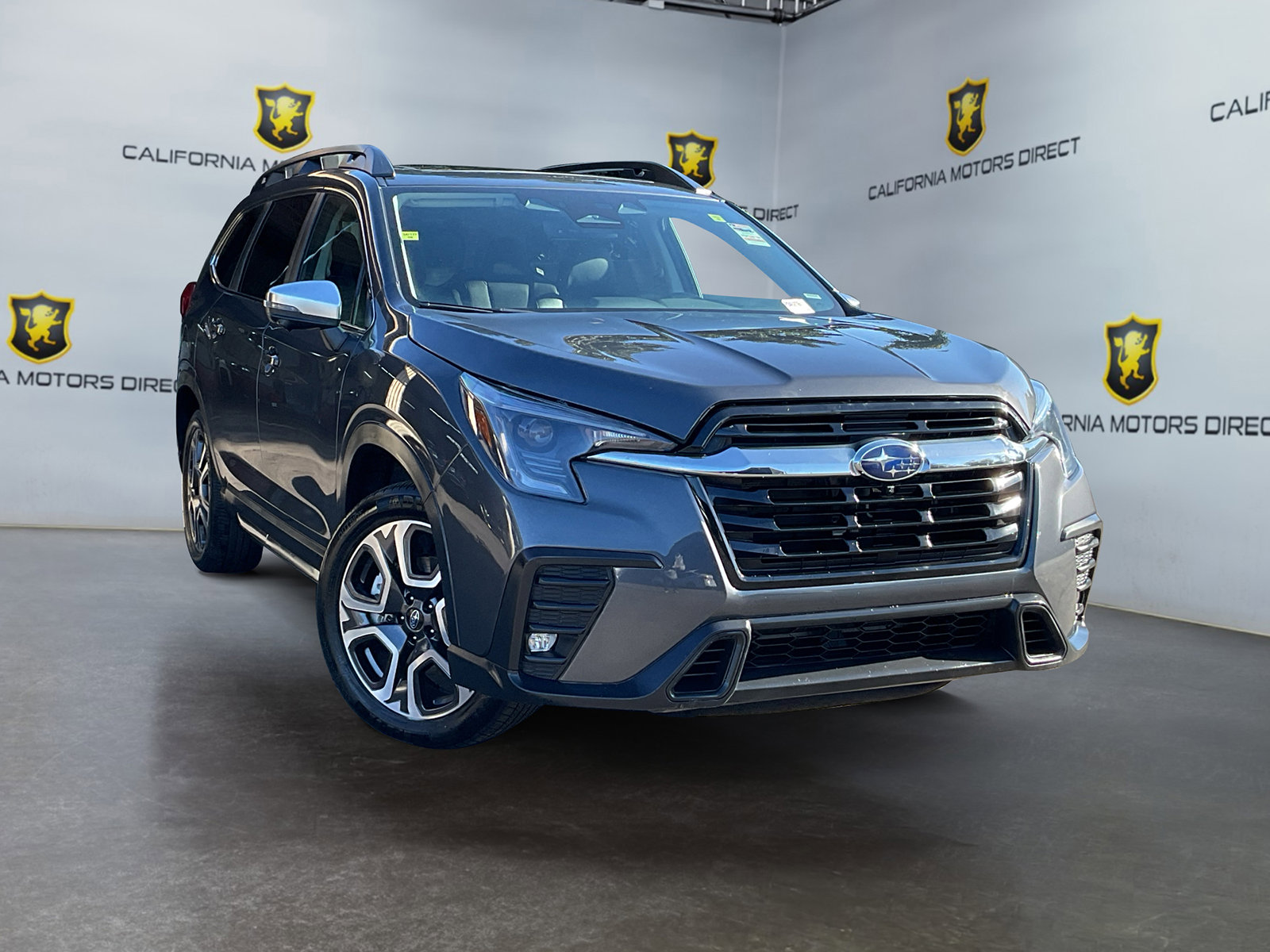 Used 2023 Subaru Ascent Limited w/ Technology Package image 5